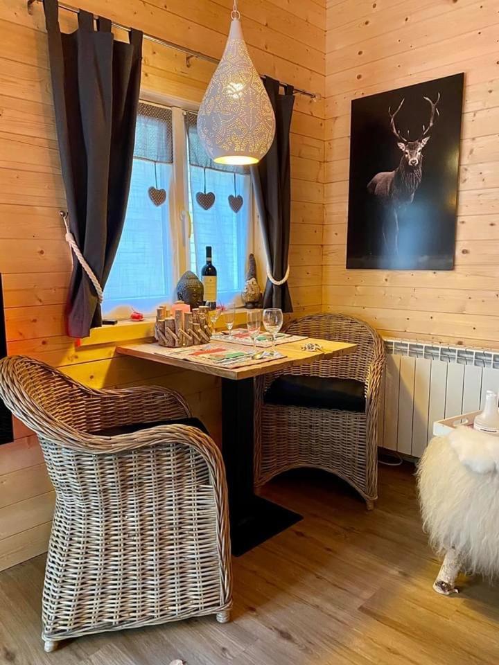Art B&B A L'aise Durbuy Exterior foto