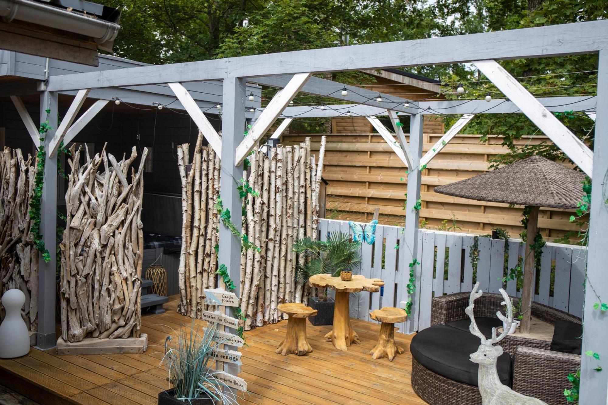 Art B&B A L'aise Durbuy Exterior foto